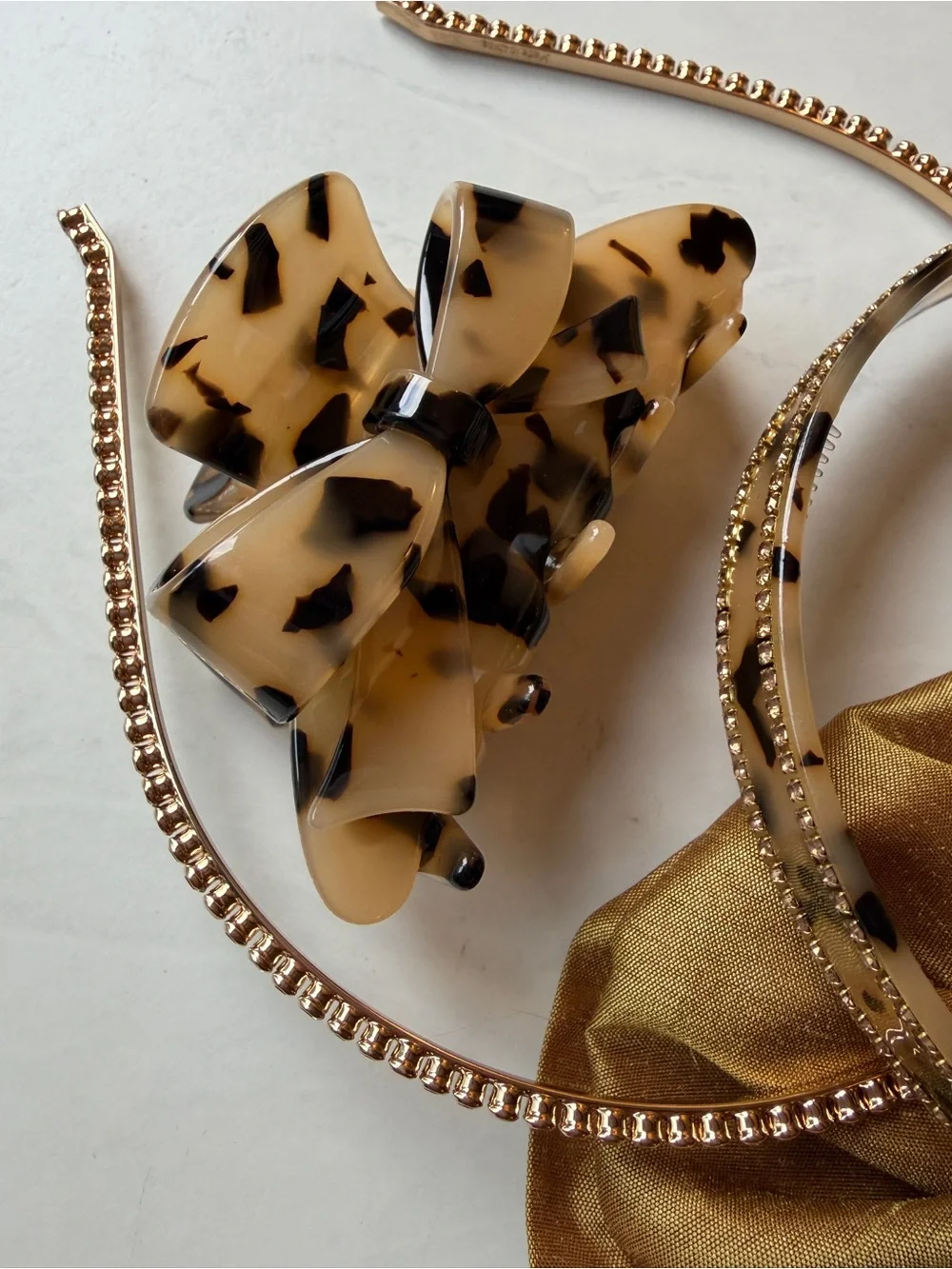 NWT Anthropologie Violet & Brooks Everyday Essentials Hair Accessory Gift Box